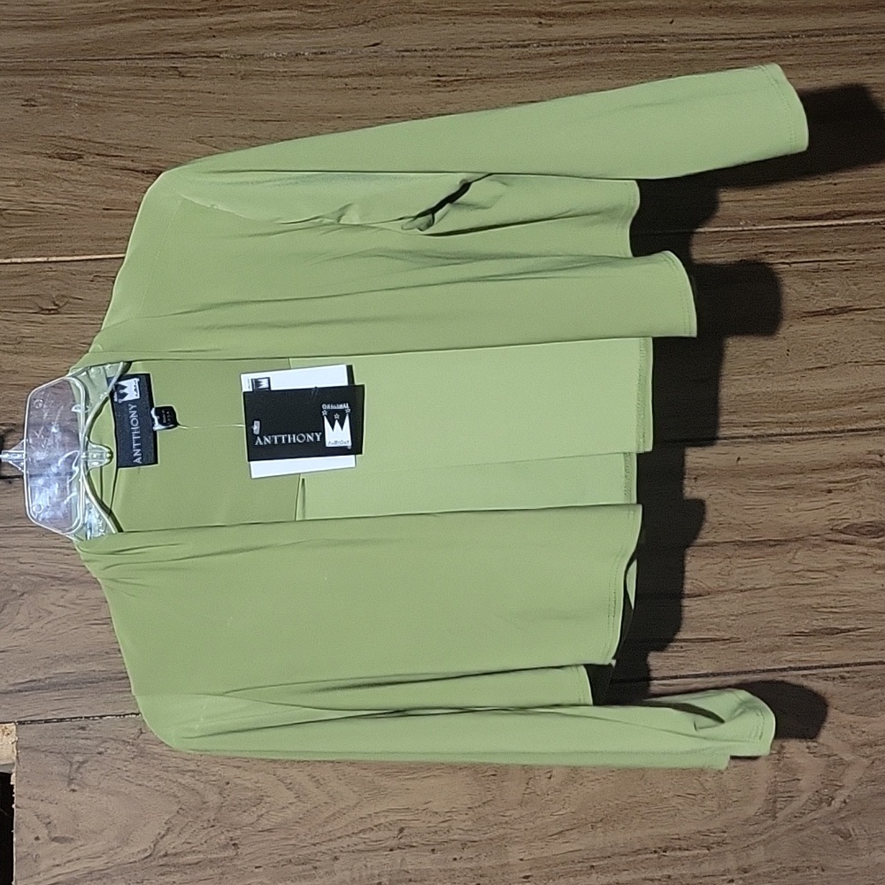 Antthony Green Top